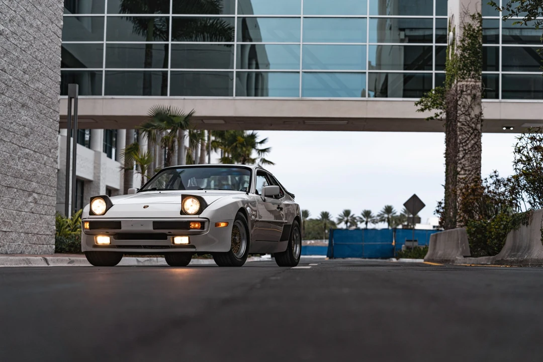 1983 Porsche 944 - Image 2 of 31