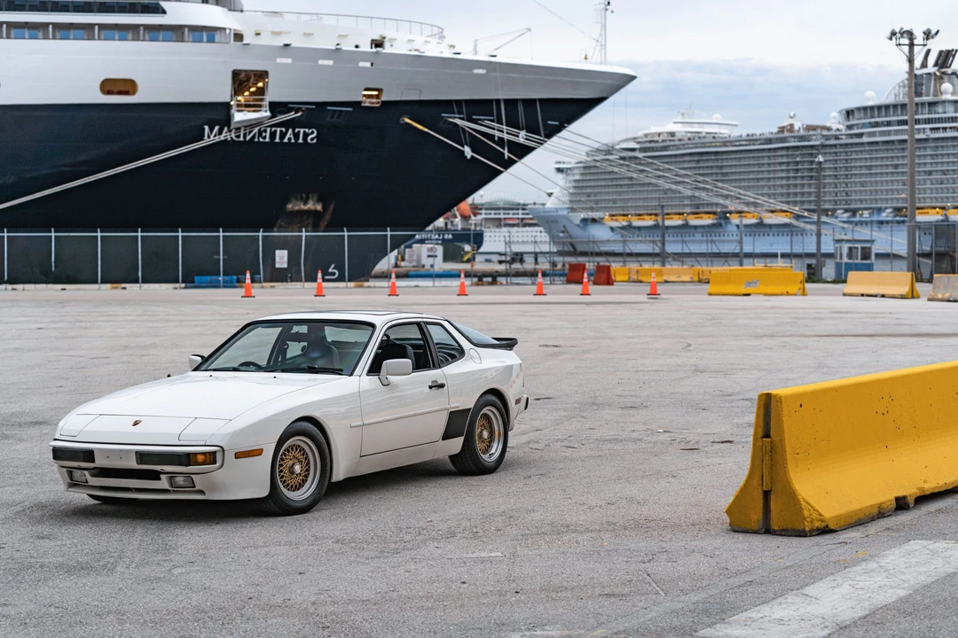 1983 Porsche 944 - Image 8 of 31