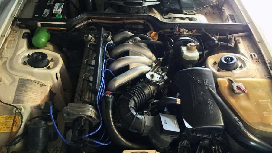 1983 Porsche 944 - Image 4 of 4