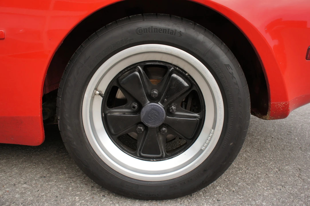 1983 Porsche 944 - Image 27 of 31