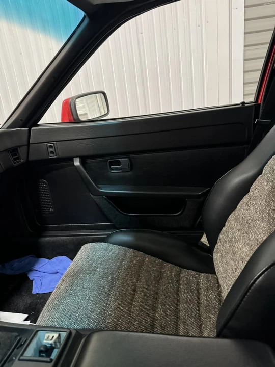 1983 Porsche 944 - Image 10 of 19