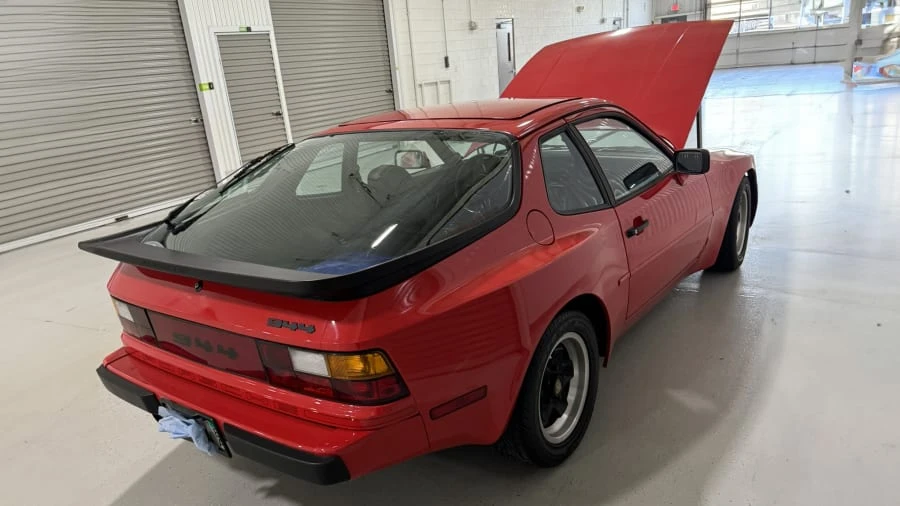 1983 Porsche 944 - Image 3 of 19