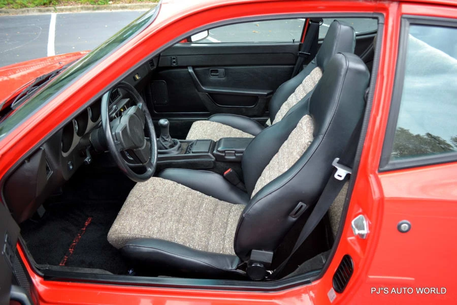 1983 Porsche 944 - Image 5 of 10