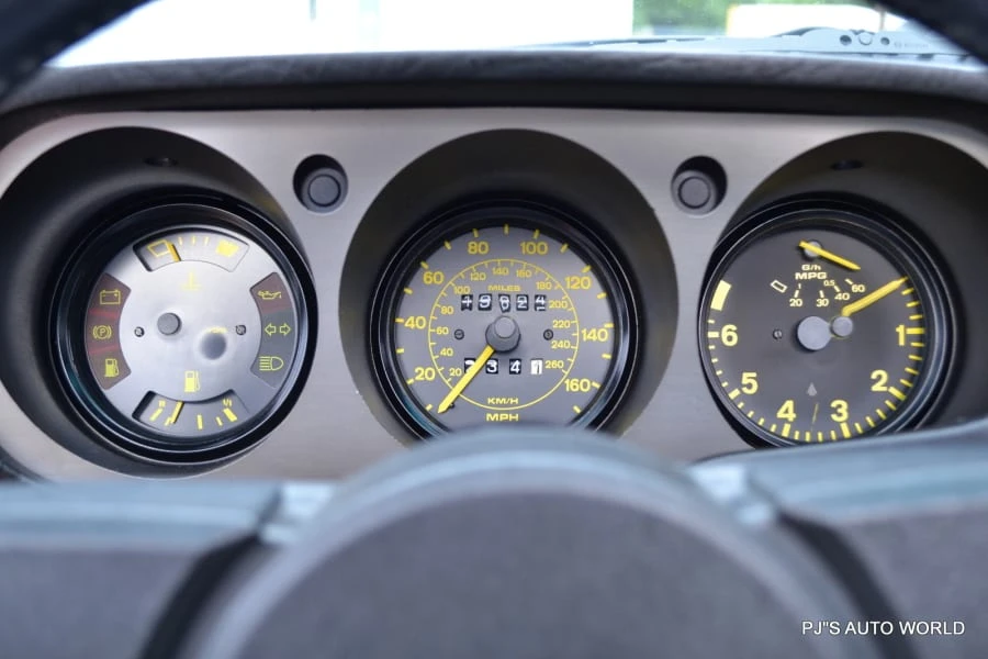 1983 Porsche 944 - Image 7 of 10