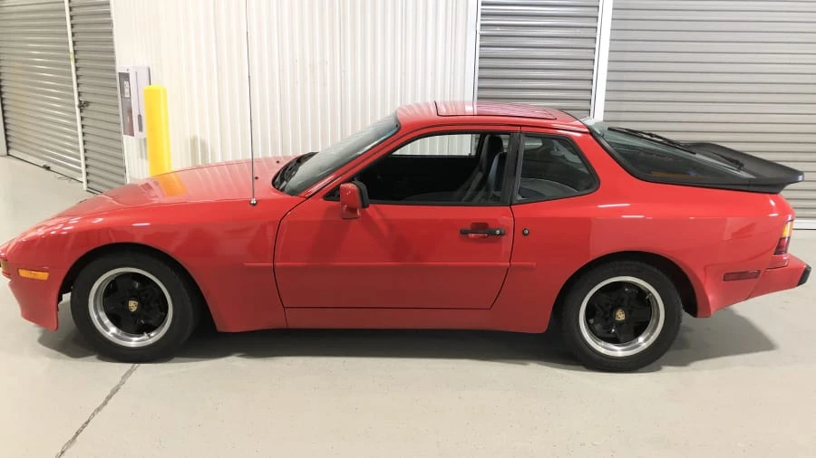 1983 Porsche 944 - Image 2 of 19