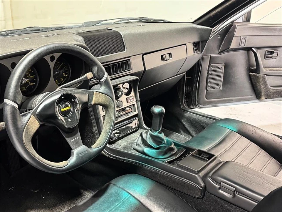 1983 Porsche 944 - Image 10 of 31