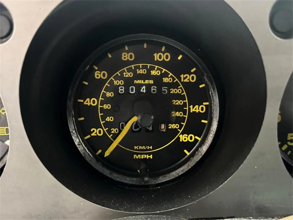 1983 Porsche 944 - Image 14 of 31