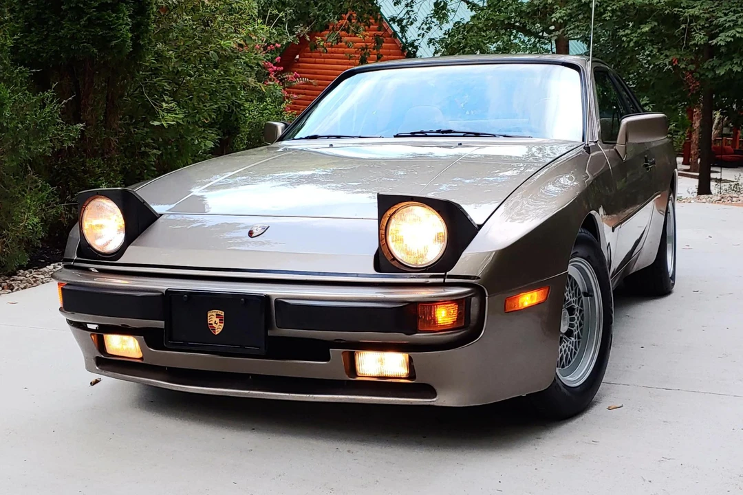 1983 Porsche 944 - Image 2 of 24