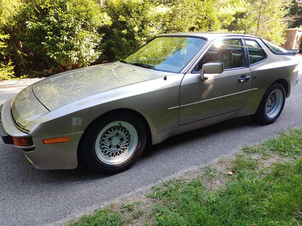 1983 Porsche 944 - Image 9 of 24