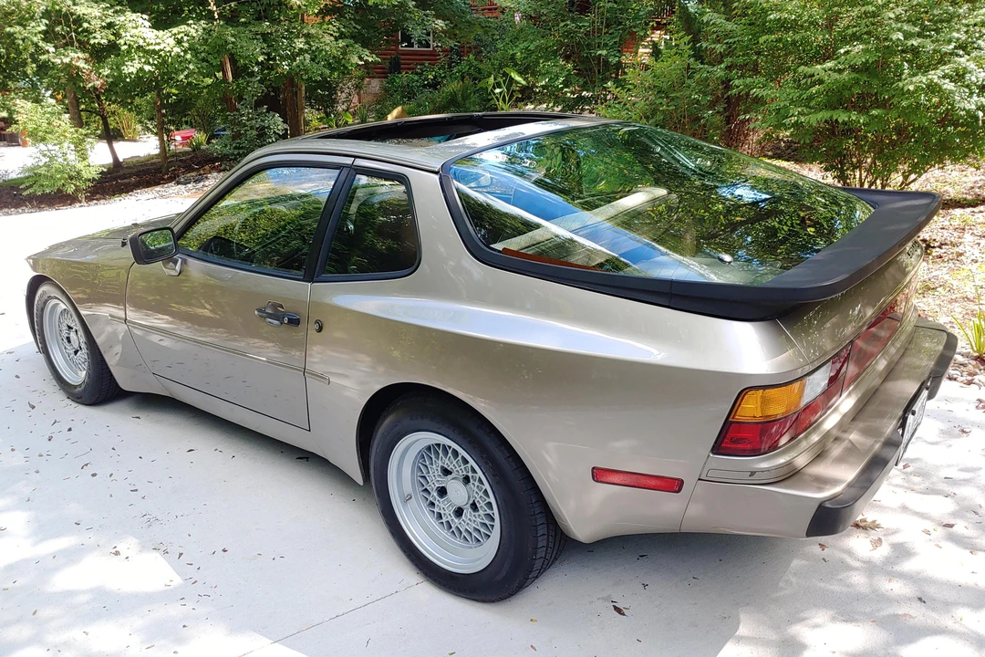1983 Porsche 944 - Image 3 of 24