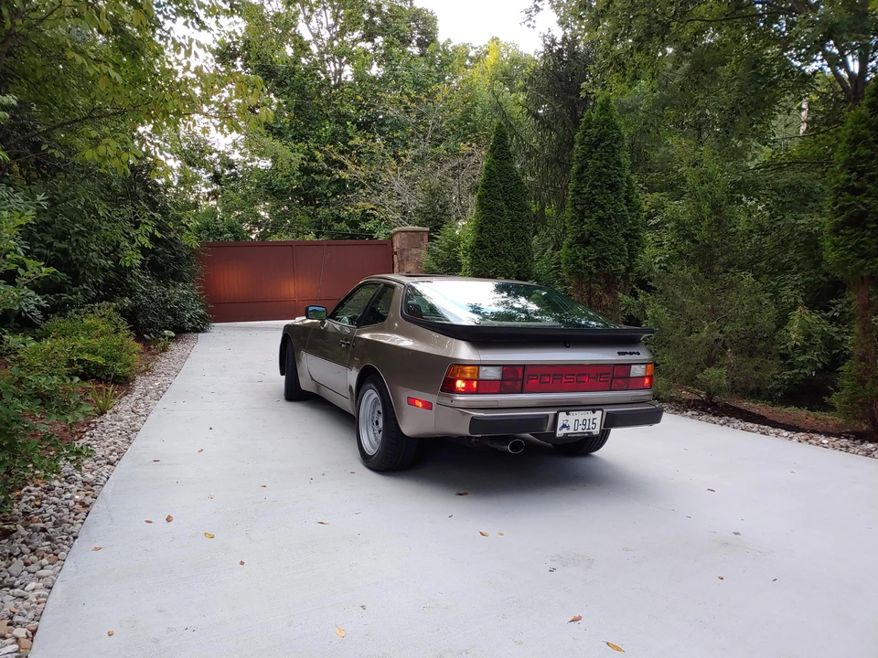 1983 Porsche 944 - Image 13 of 24