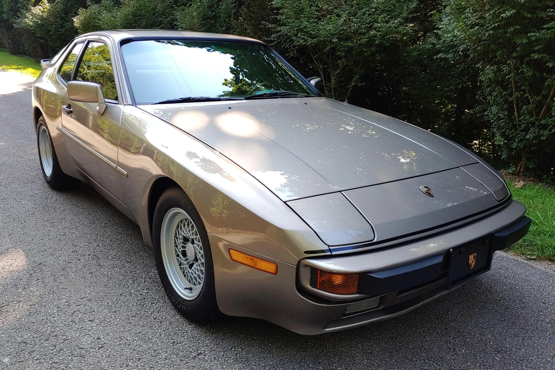 1983 Porsche 944 - Image 17 of 24