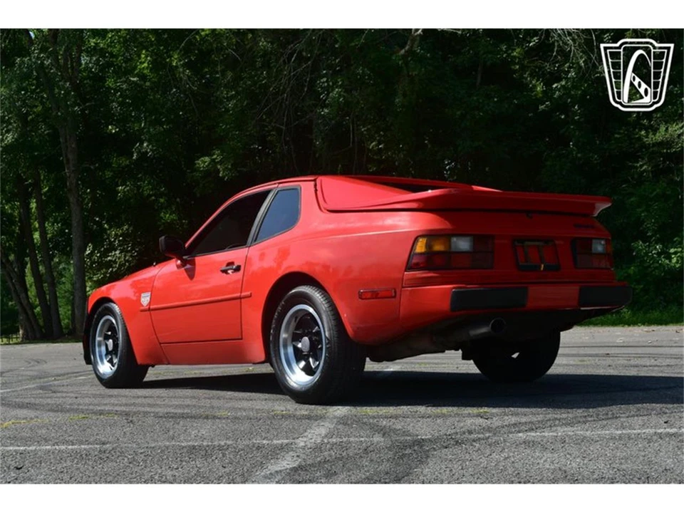 1983 Porsche 944 - Image 11 of 31