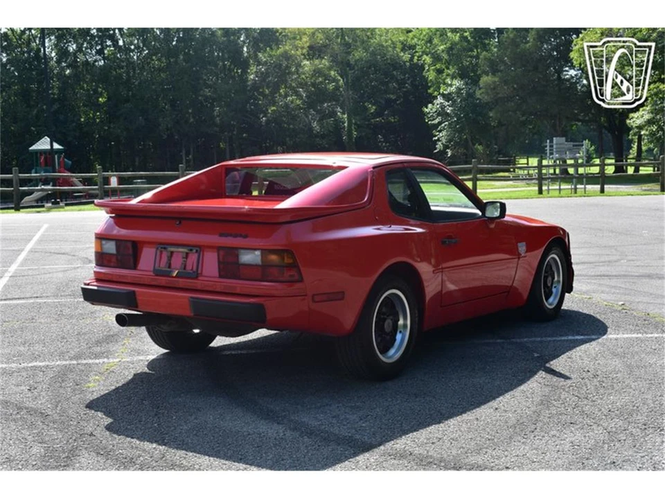 1983 Porsche 944 - Image 16 of 31