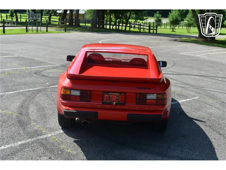1983 Porsche 944 - Image 12 of 31