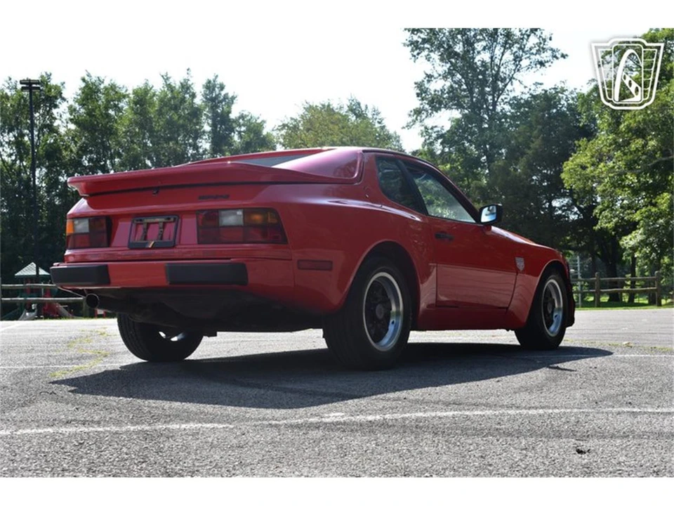 1983 Porsche 944 - Image 17 of 31