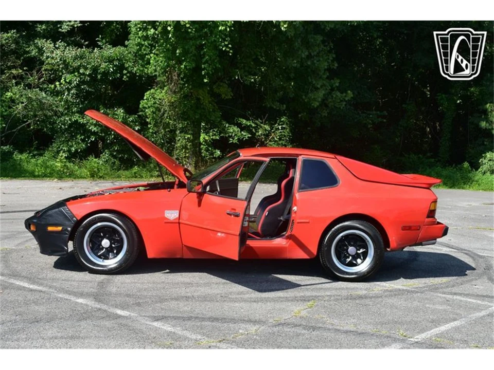 1983 Porsche 944 - Image 28 of 31