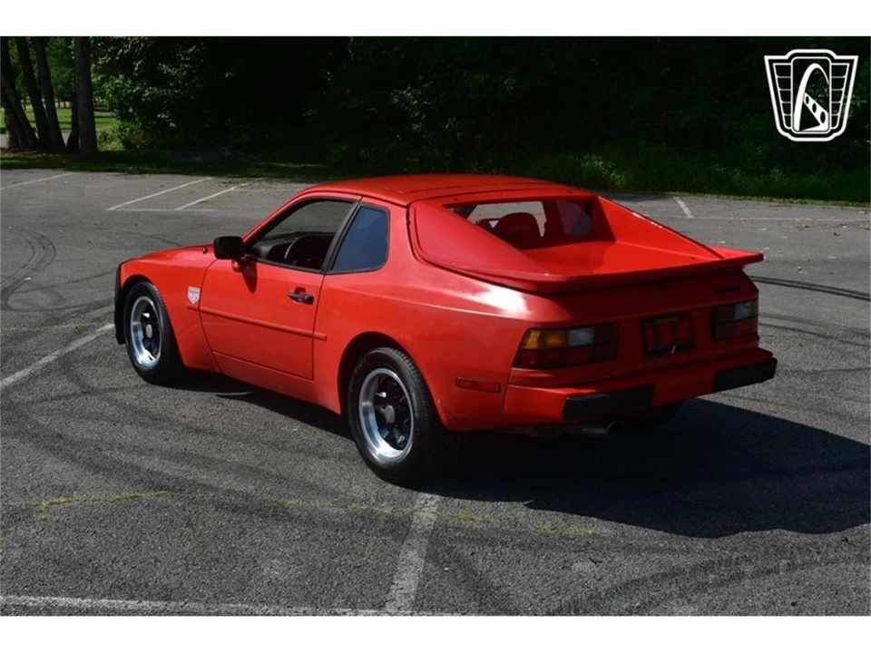 1983 Porsche 944 - Image 9 of 31