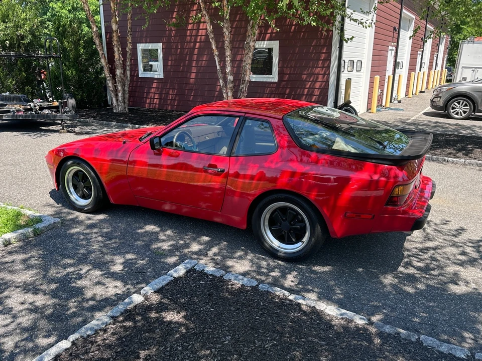 1983 Porsche 944 - Image 8 of 31