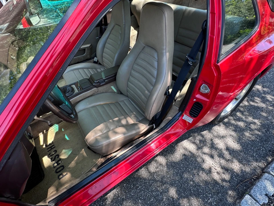 1983 Porsche 944 - Image 28 of 31