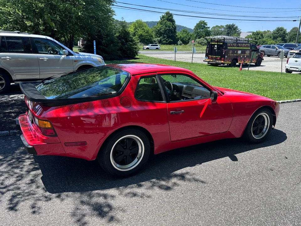 1983 Porsche 944 - Image 14 of 31