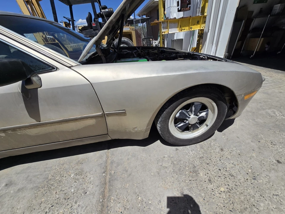 1983 Porsche 944 - Image 18 of 24