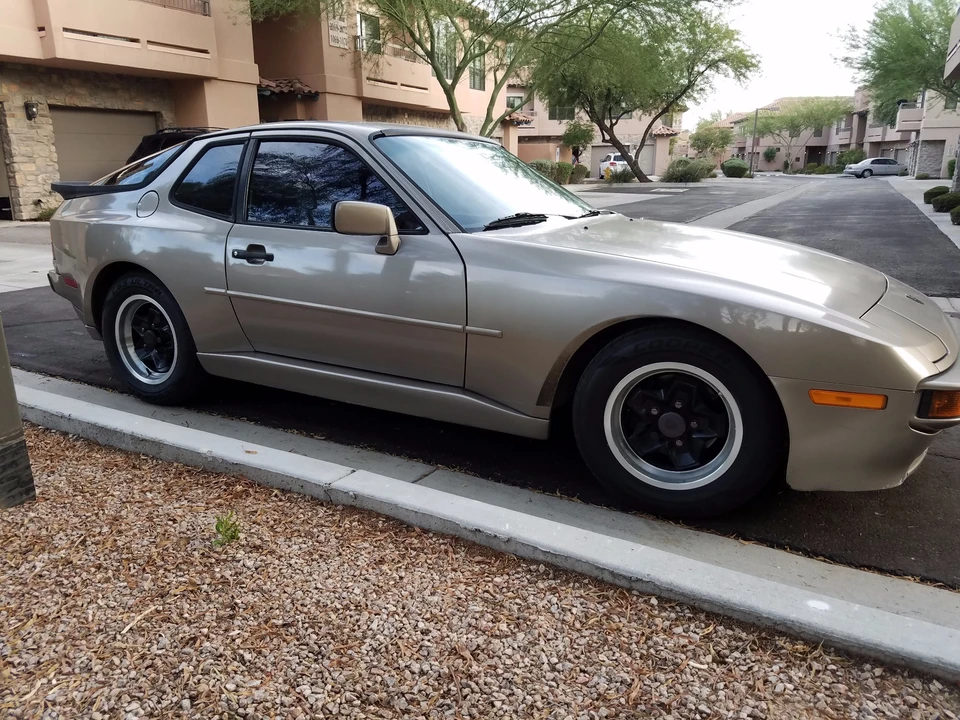 1983 Porsche 944 - Image 10 of 31