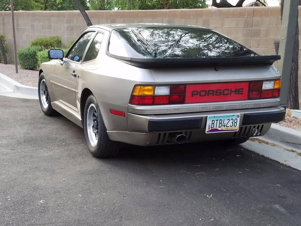 1983 Porsche 944 - Image 4 of 31
