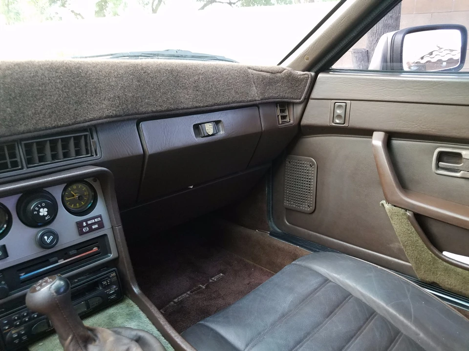 1983 Porsche 944 - Image 19 of 31