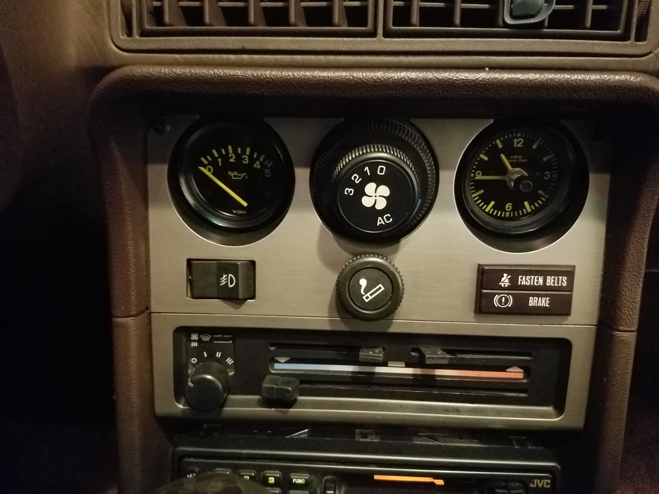 1983 Porsche 944 - Image 26 of 31