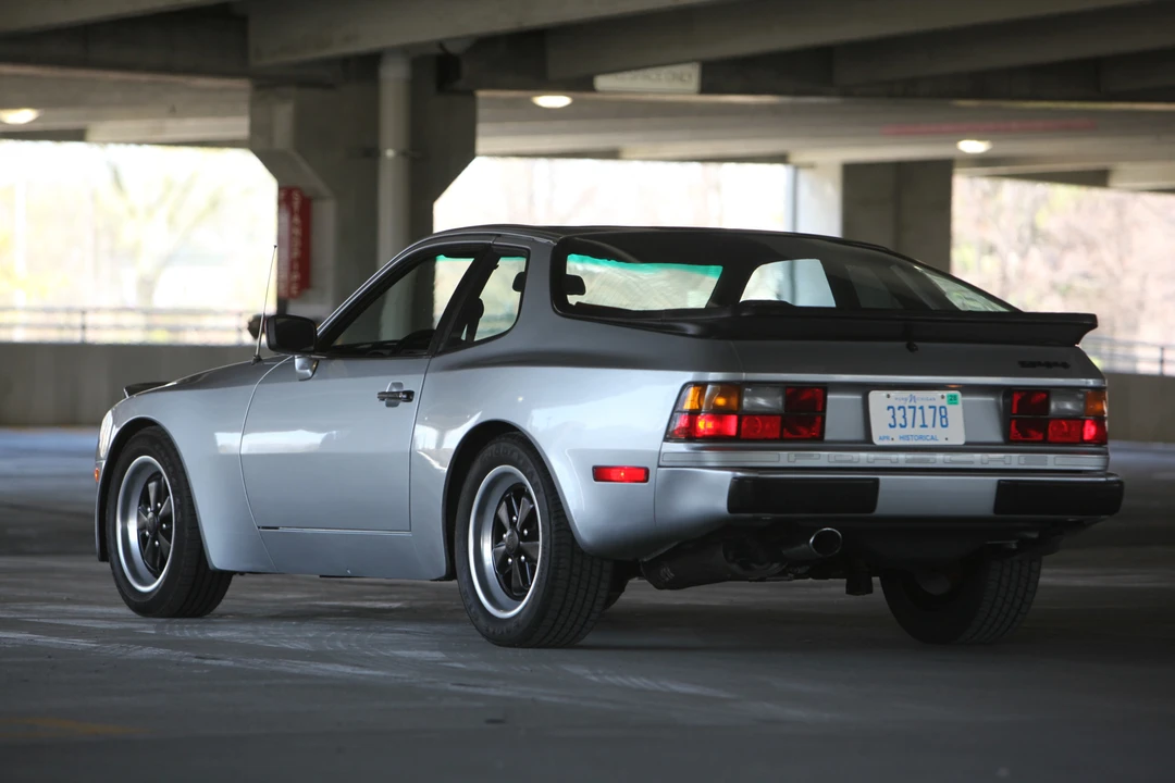 1983 Porsche 944 - Image 18 of 31