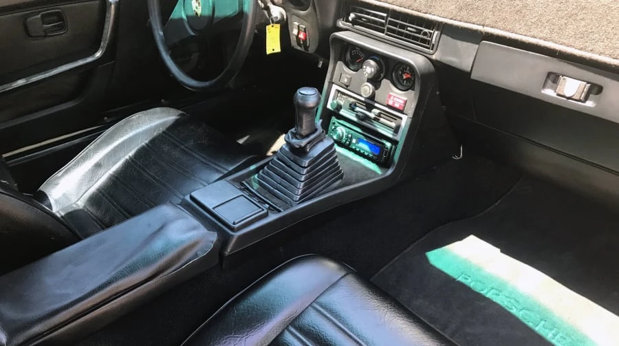1983 Porsche 944 - Image 5 of 5