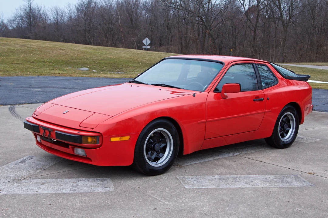1983 Porsche 944 - Image 10 of 31