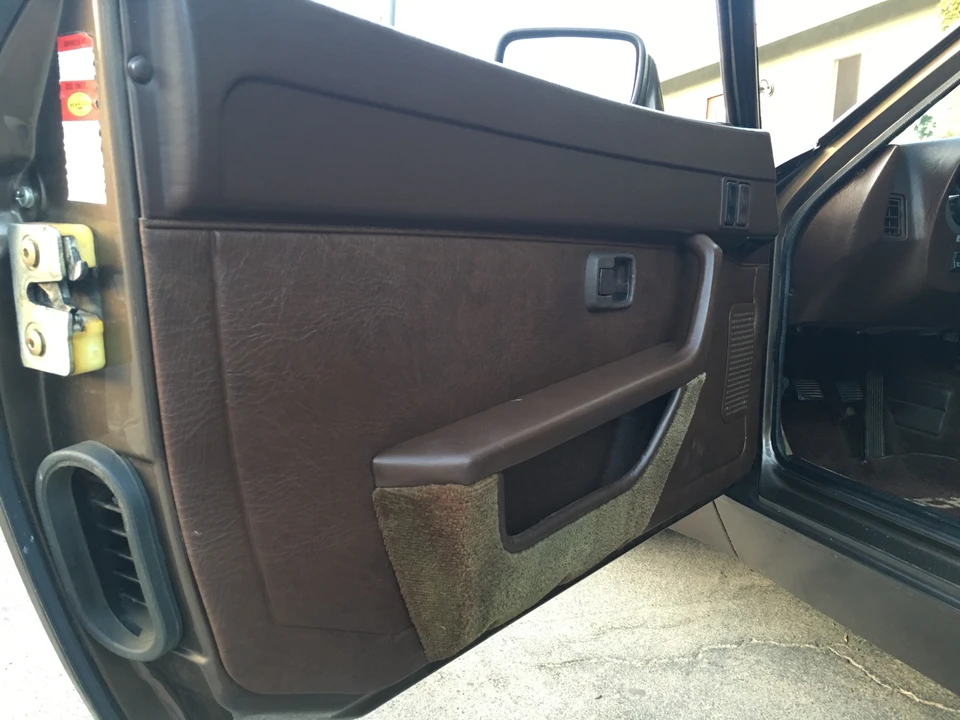 1983 Porsche 944 - Image 20 of 31