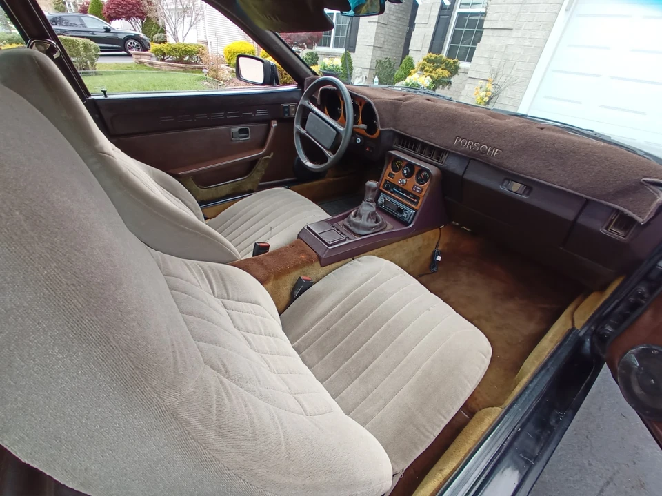 1983 Porsche 944 - Image 20 of 30