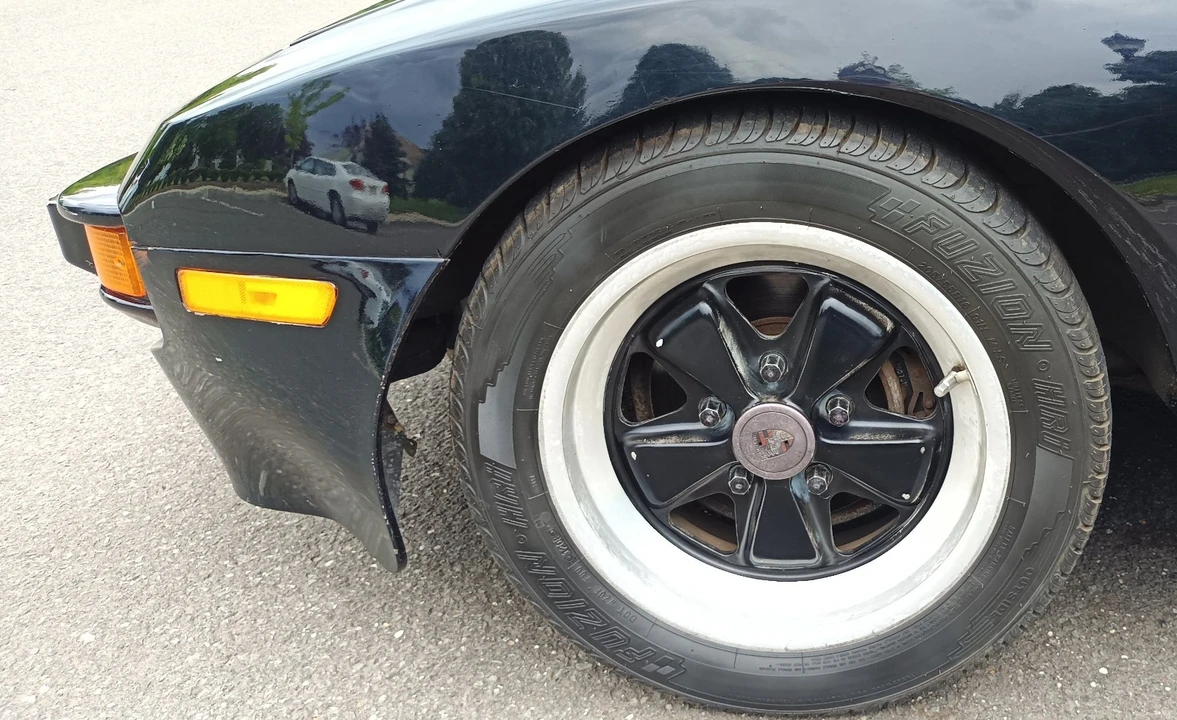1983 Porsche 944 - Image 24 of 31