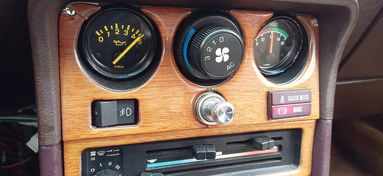 1983 Porsche 944 - Image 9 of 30
