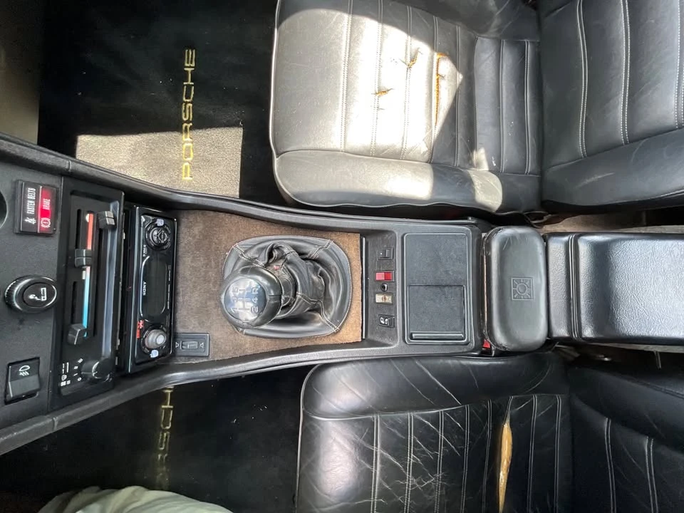 1983 Porsche 944 - Image 14 of 20