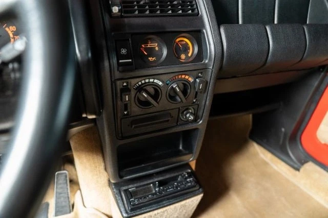 1983 Renault 5 Turbo 2 - Image 16 of 21