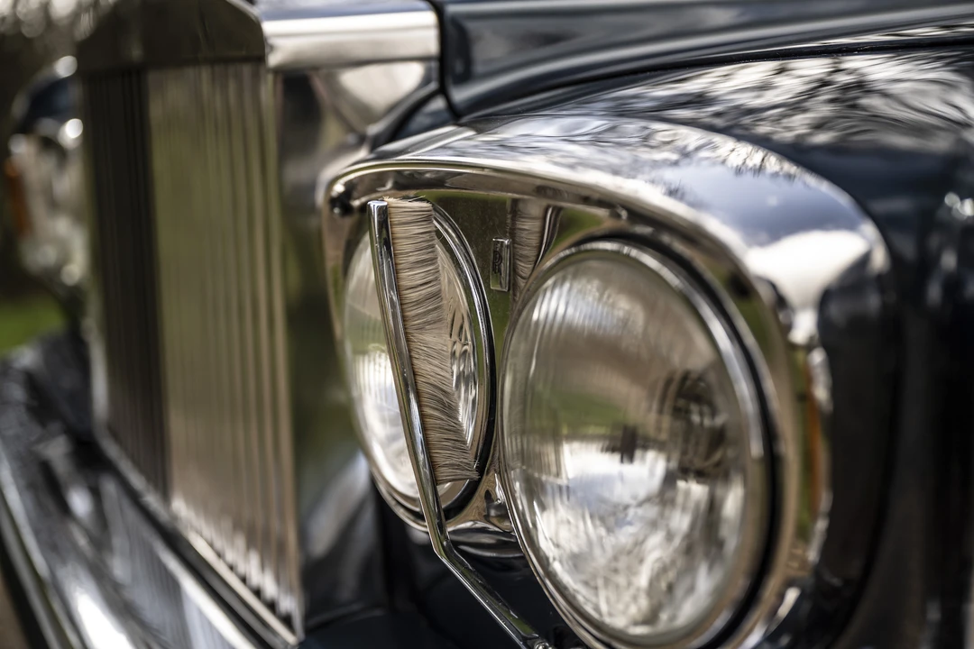 1983 Rolls-Royce Corniche Series I - Image 25 of 31