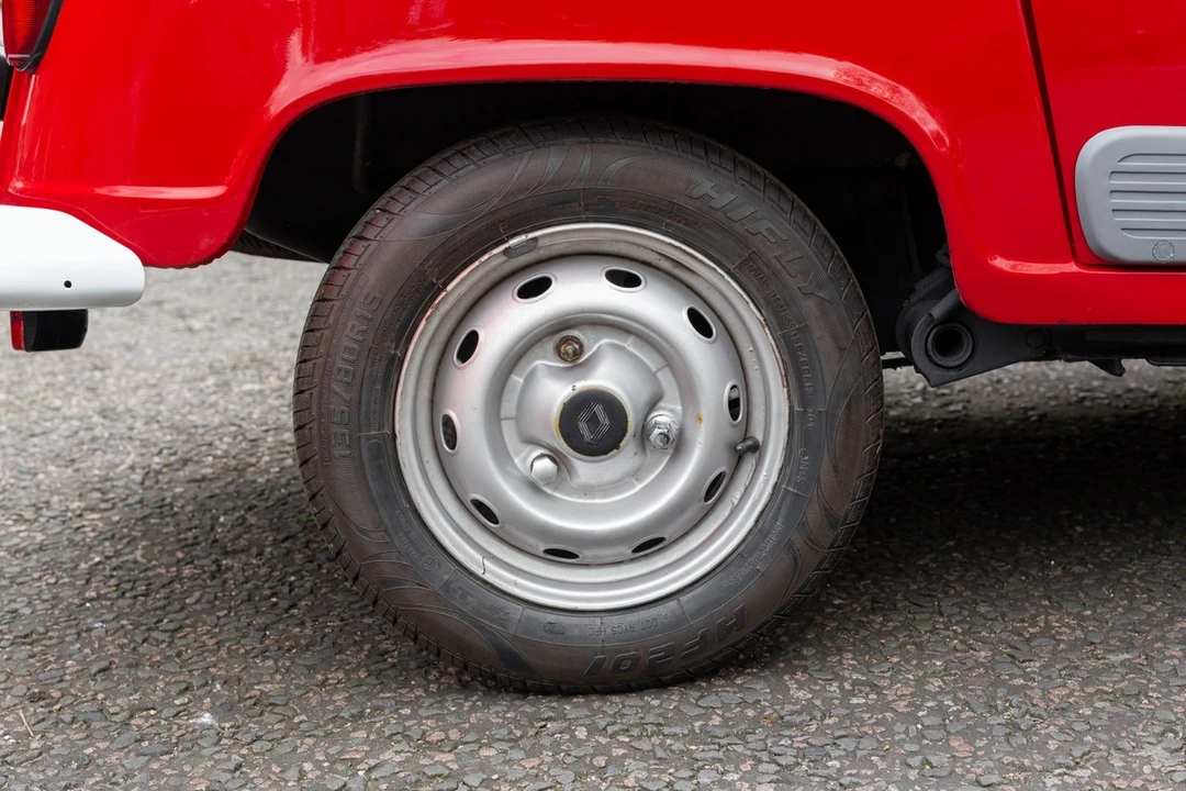 1983 Renault 4 - Image 25 of 30