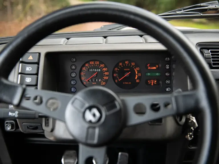 1983 Renault 5 Turbo 2 - Image 16 of 31