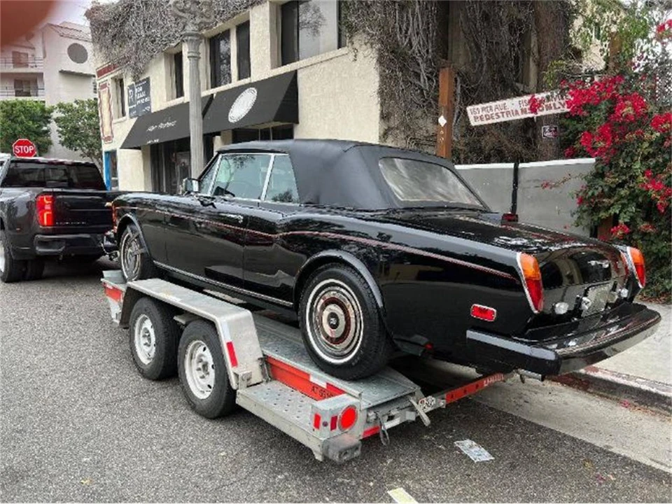 1983 Rolls-Royce Corniche Series I - Image 4 of 8