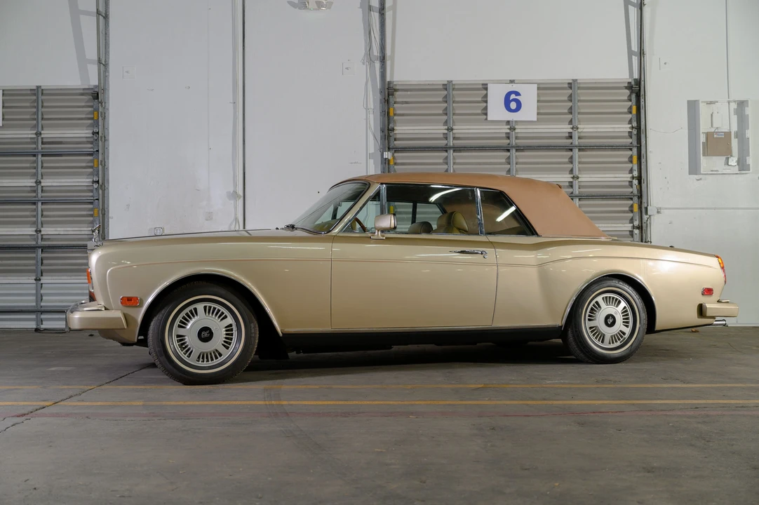 1983 Rolls-Royce Corniche Series I - Image 9 of 31