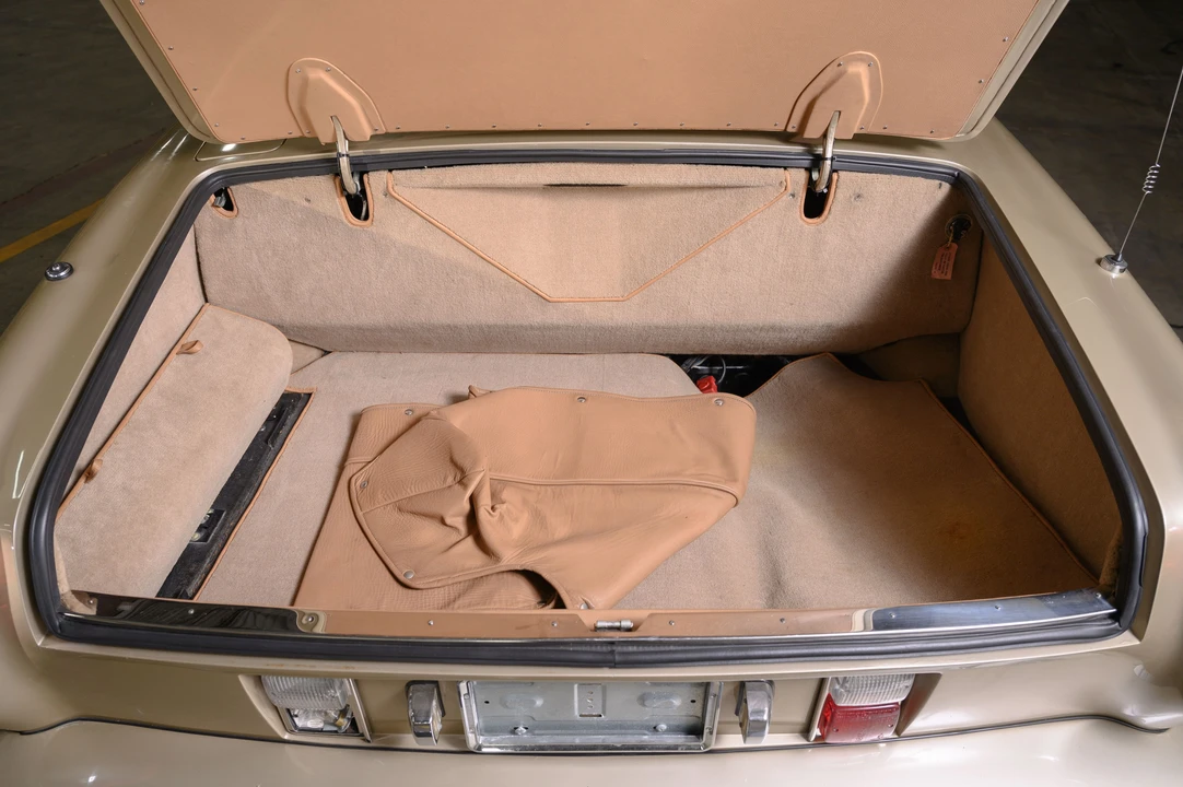 1983 Rolls-Royce Corniche Series I - Image 6 of 31
