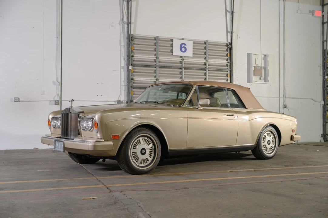 1983 Rolls-Royce Corniche Series I - Image 11 of 31