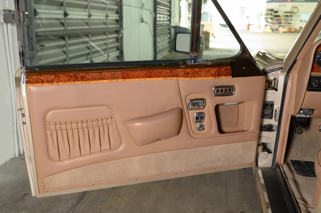 1983 Rolls-Royce Corniche Series I - Image 15 of 31