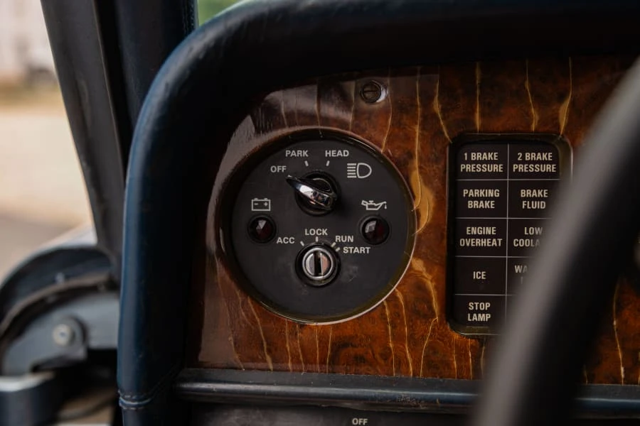 1983 Rolls-Royce Corniche Series I - Image 26 of 31
