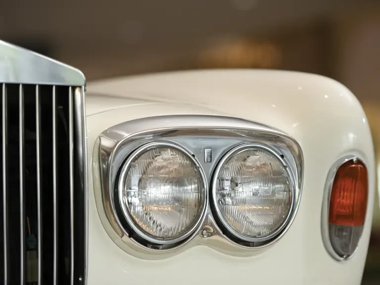 1983 Rolls-Royce Corniche Series I - Image 19 of 26
