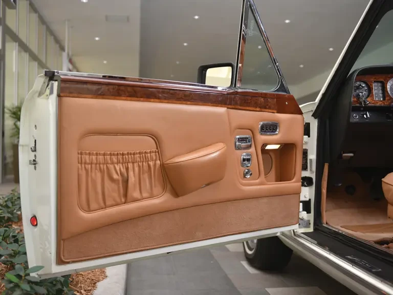 1983 Rolls-Royce Corniche Series I - Image 18 of 26